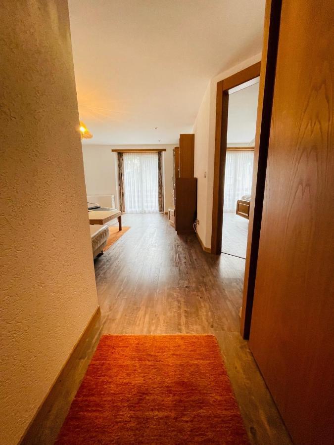 Im alten Dorfteil von Zermatt Exterior foto
